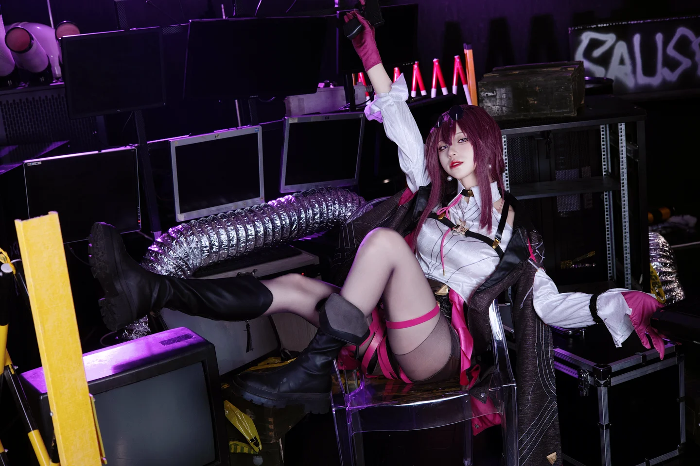 双木扶苏_No_004_崩坏：星穹铁道_卡芙卡_30P_338MB tg@simiseibaisi 【丝足阁】018.webp